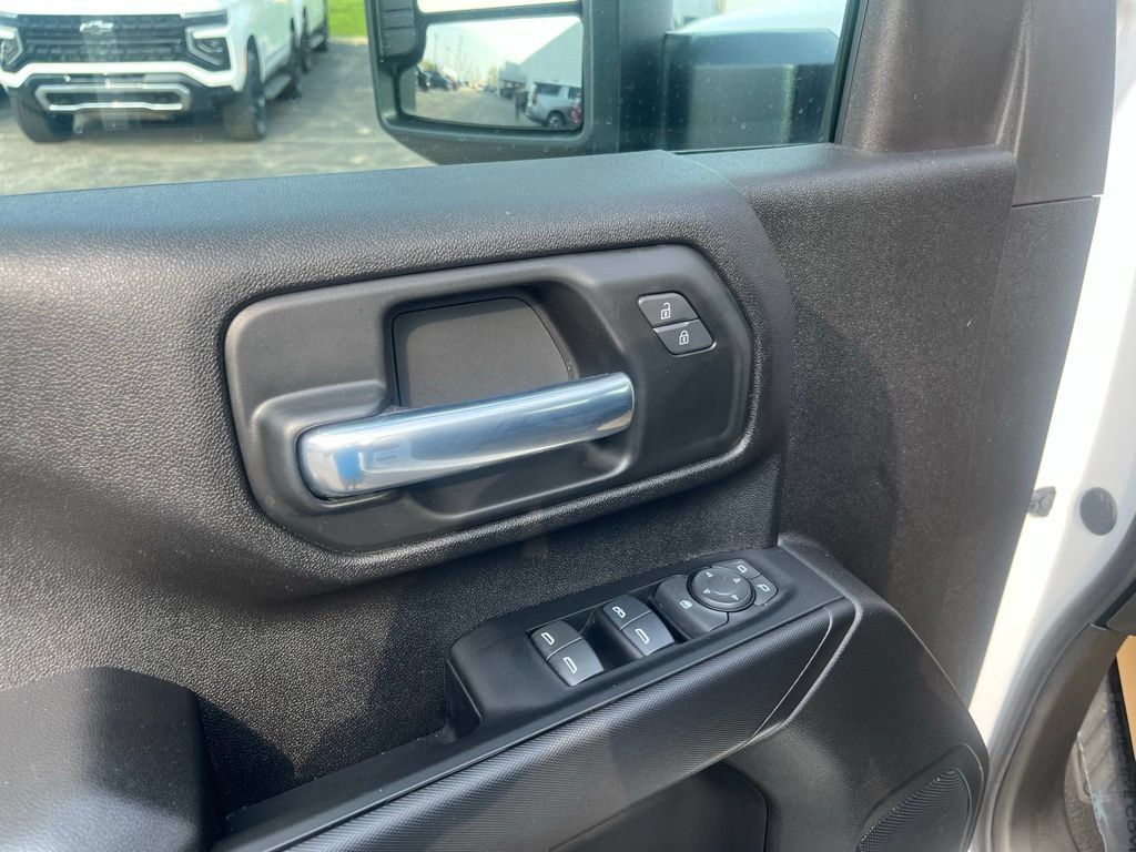 New 2025 Chevrolet Silverado 2500 Custom w/ Custom Convenience Package AWD/4WD image 10