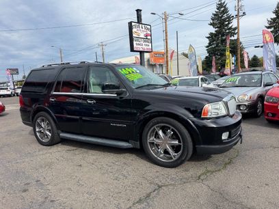 Used 2005 Lincoln Navigator Luxury
