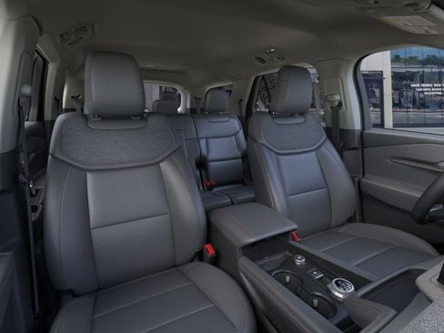 New 2026 Ford Explorer Active w/ Active Comfort Package RWD image 10