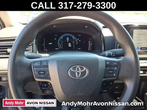 Used 2025 Toyota Camry LE FWD image 20