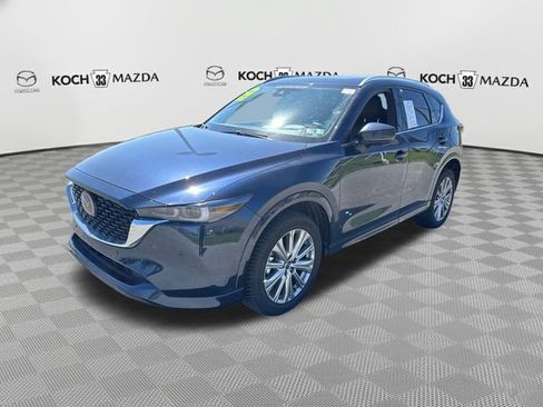 Certified 2022 MAZDA CX-5 Signature AWD/4WD image 3