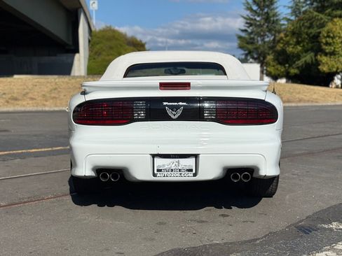 Used 1994 Pontiac Firebird Trans Am GT RWD image 4