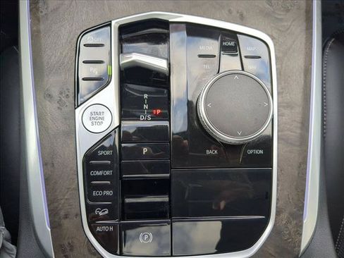 Used 2024 BMW X5 xDrive40i AWD/4WD image 18