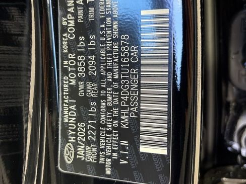 New 2026 Hyundai Elantra Limited FWD image 10