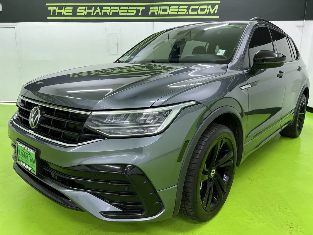 Used 2024 Volkswagen Tiguan SE R-Line AWD/4WD image 5