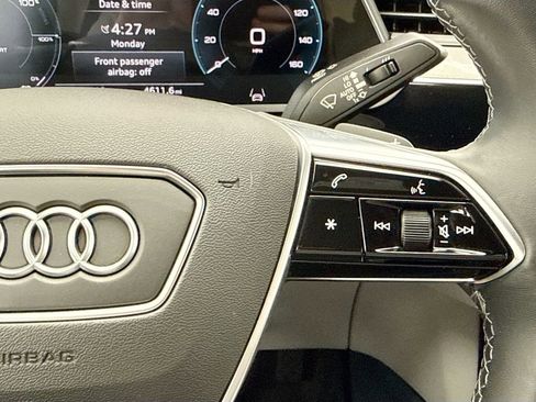 Certified 2023 Audi e-tron Prestige w/ Prestige Package AWD/4WD image 12