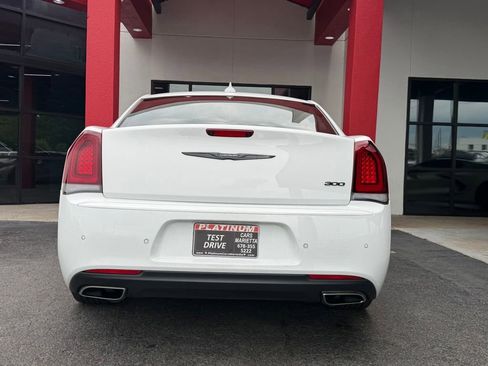 Used 2023 Chrysler 300 Touring L w/ Popular Equipment Group RWD image 11
