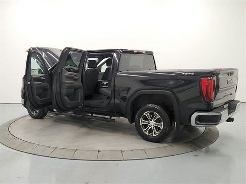 Used 2022 GMC Sierra 1500 SLT w/ SLT Convenience Package image 13