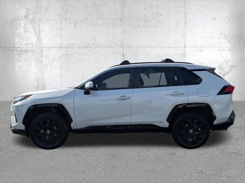Certified 2023 Toyota RAV4 SE w/ Convenience Package AWD/4WD image 8