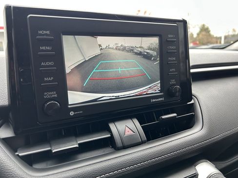 Used 2025 Toyota RAV4 XLE image 18