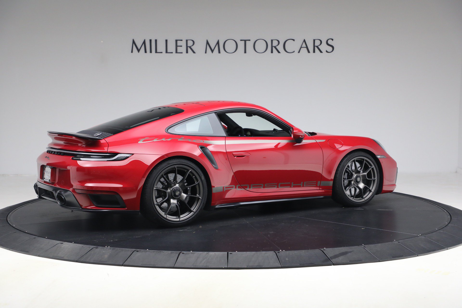 Used 2025 Porsche 911 Turbo S AWD/4WD image 8