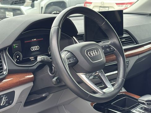 Used 2022 Audi Q5 e Premium image 10