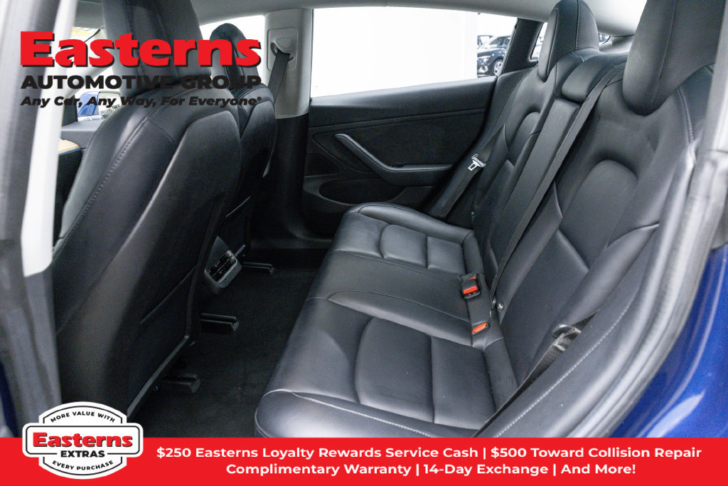 Used 2018 Tesla Model 3 Long Range RWD image 17