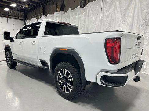 Used 2022 GMC Sierra 2500 AT4 image 5