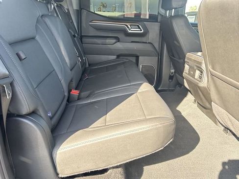 Certified 2025 Chevrolet Silverado 1500 LT w/ Leather Package image 17