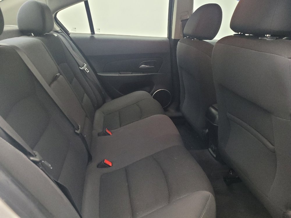 Used 2016 Chevrolet Cruze LT w/ Sun And Sound Package FWD image 19