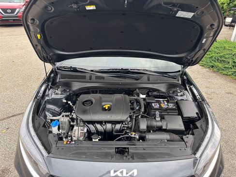 Used 2024 Kia Forte LXS FWD image 13