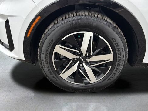 Used 2022 Kia Sorento S FWD image 27