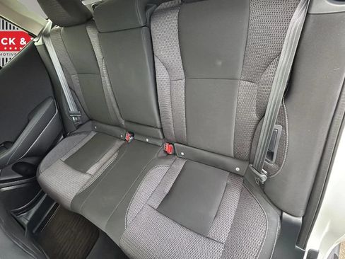 Used 2025 Subaru Outback Premium AWD/4WD image 39