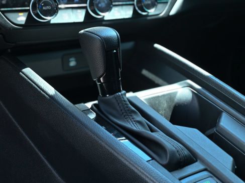 Used 2023 Honda Accord EX image 16