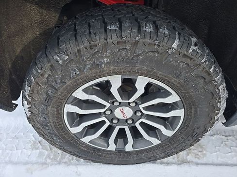 Certified 2021 GMC Sierra 1500 AT4 image 7