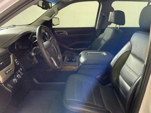 Used 2017 GMC Yukon Denali w/ Open Road Package AWD/4WD image 13