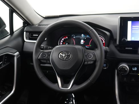 Used 2025 Toyota RAV4 XLE Premium w/ Weather Package AWD/4WD image 14