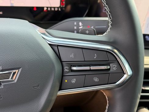 New 2026 Chevrolet Traverse LT w/ Midnight/Sport Edition FWD image 26