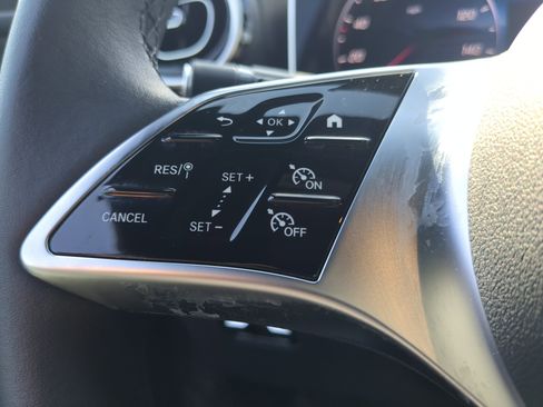 Certified 2025 Mercedes-Benz GLC 300 image 22