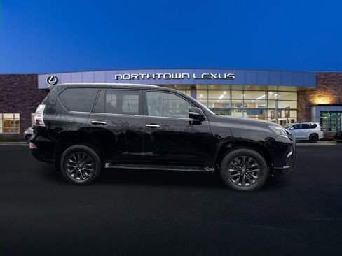 Used 2023 Lexus GX 460 Premium w/ Premium Plus Package image 23