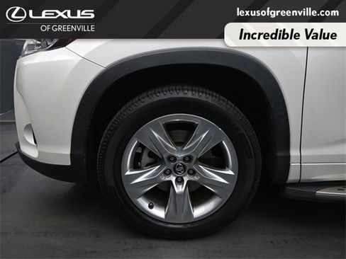 Used 2019 Toyota Highlander Limited image 9