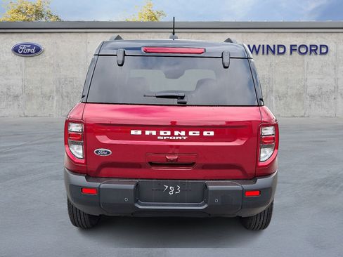 Used 2025 Ford Bronco Sport Outer Banks w/ Outer Banks Tech Package+ AWD/4WD image 5