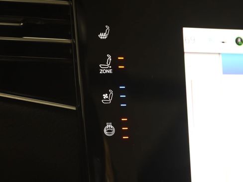 Used 2022 Jeep Wagoneer Series I w/ Premium Group I image 8