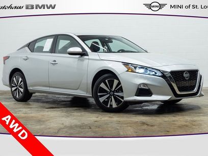 Used 2021 Nissan Altima 2.5 SV