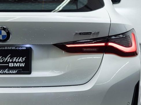 New 2026 BMW i4 xDrive40i image 11