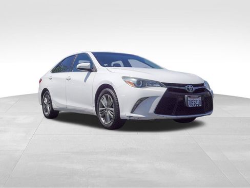 Used 2023 Honda CR-V EX image 18