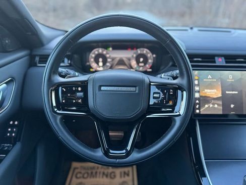Certified 2026 Land Rover Range Rover Velar Dynamic SE AWD/4WD image 22