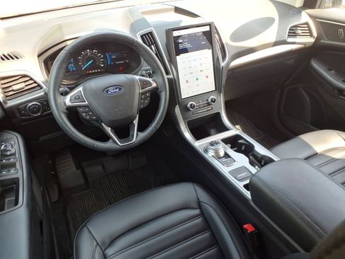 Certified 2023 Ford Edge SEL w/ Convenience Package AWD/4WD image 7