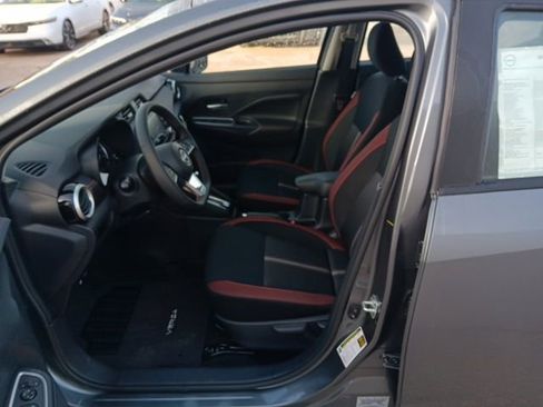 New 2025 Nissan Versa SR w/ Trunk Package image 23