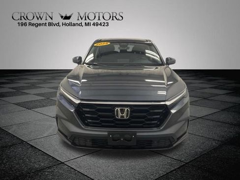 Used 2025 Honda CR-V EX-L image 2