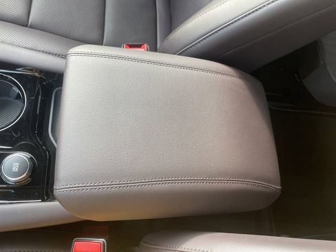 New 2026 Ford Explorer Platinum w/ LUX Leather Package image 39