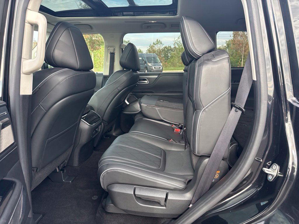 Used 2025 INFINITI QX80 Sensory w/ Exterior Package AWD/4WD image 22
