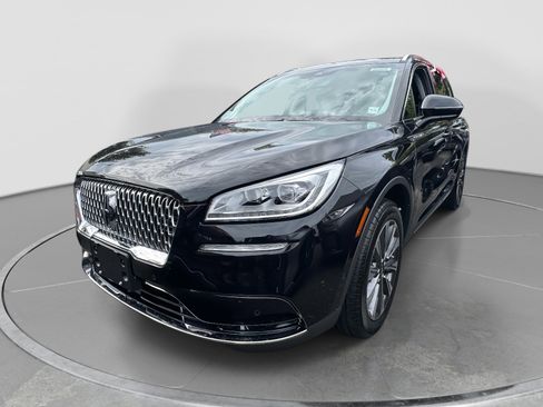 Used 2022 Lincoln Corsair Reserve w/ Equipment Group 201A image 4