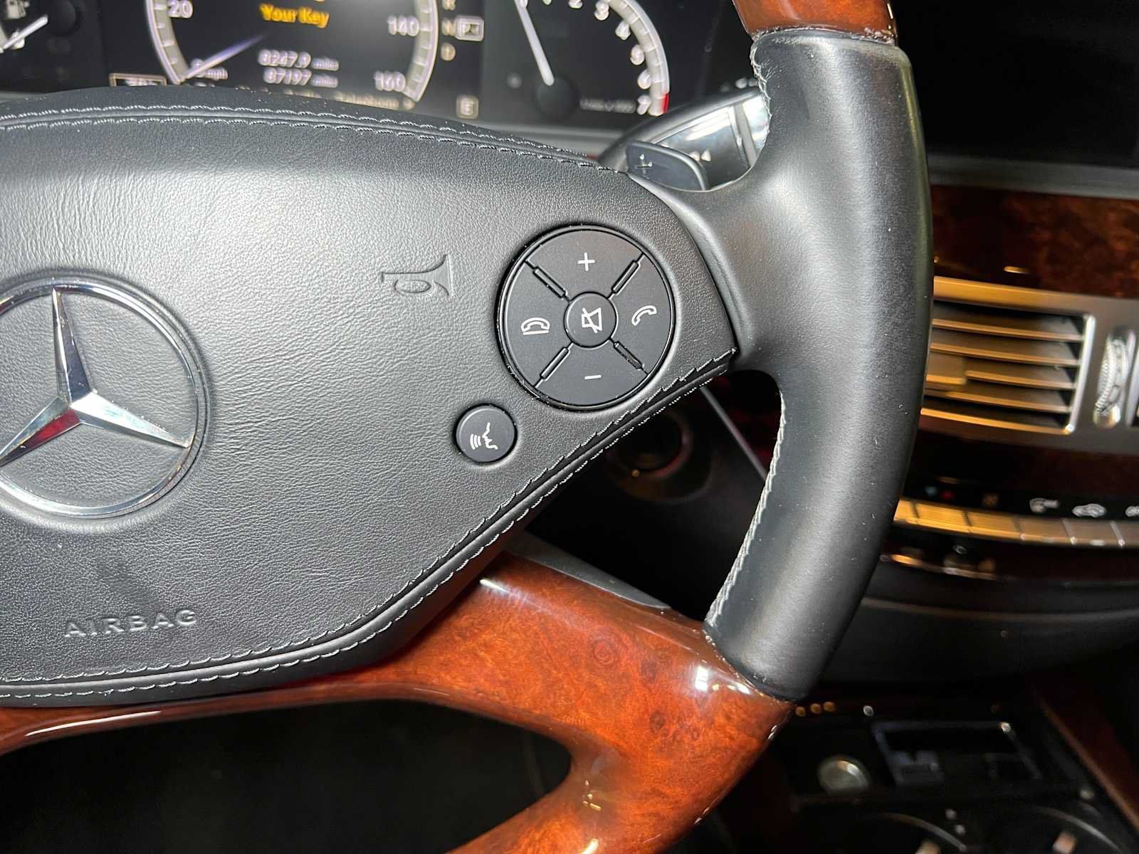 Used 2013 Mercedes-Benz S 550 image 30