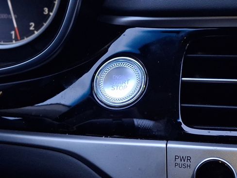 Certified 2026 Genesis G70 2.5T image 23