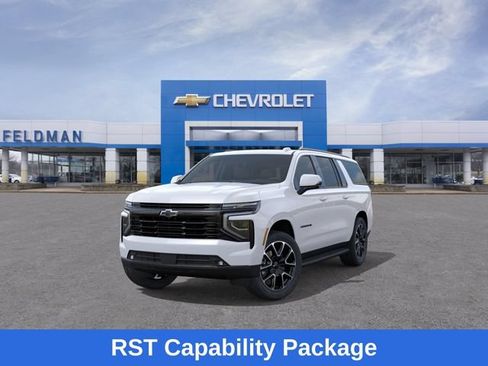 New 2026 Chevrolet Suburban RST w/ RST Capability Package AWD/4WD image 9