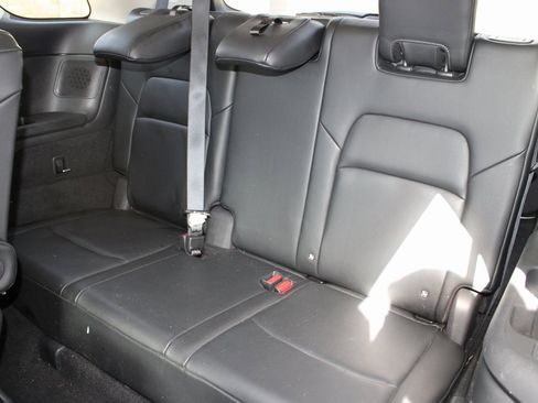 Used 2022 Nissan Pathfinder SL w/ SL Premium Package image 7