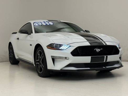 Used 2022 Ford Mustang GT Premium w/ Equipment Group 401A RWD image 4