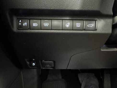 Used 2023 Toyota RAV4 Limited w/ Limited Grade Weather Package AWD/4WD image 20