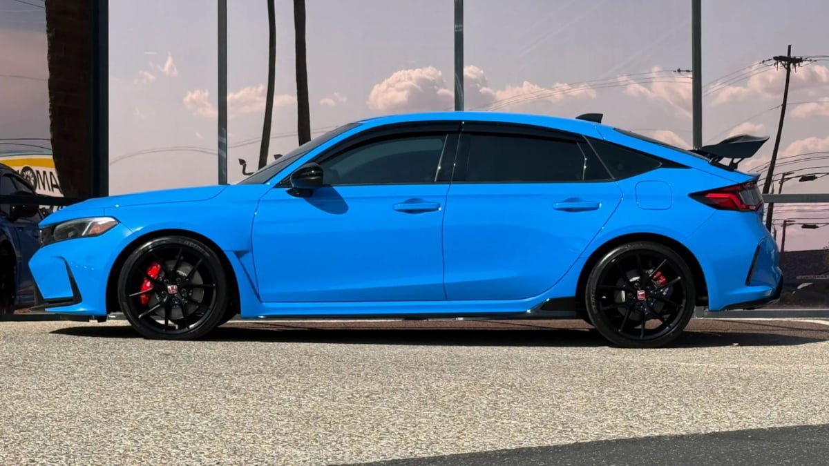 Used 2024 Honda Civic Type R image 5
